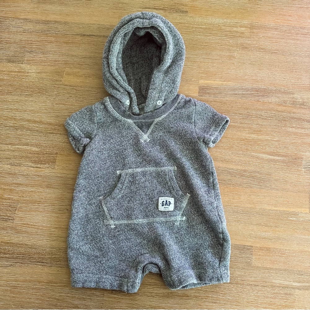 GAP Baby | Hooded Romper | 3-6m